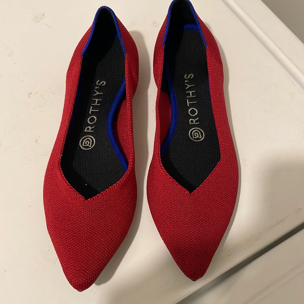 Red pointy Rothy’s